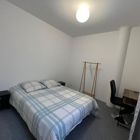103 T2 Hyper Centre Meaux Apartment Екстериор снимка