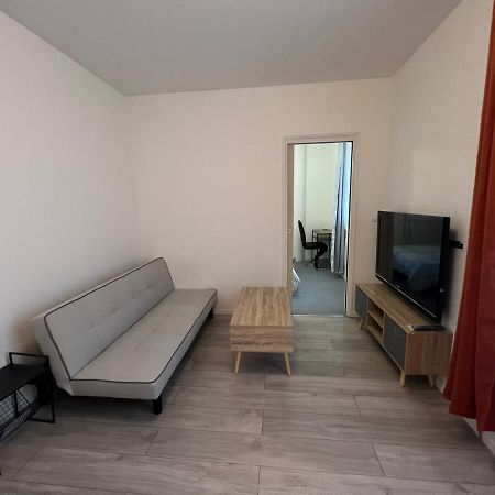 103 T2 Hyper Centre Meaux Apartment Екстериор снимка