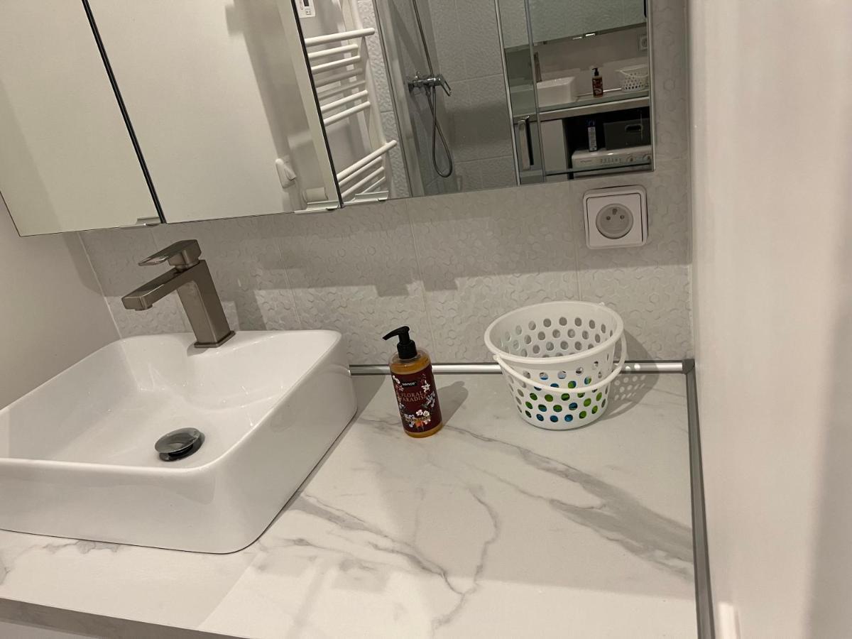 103 T2 Hyper Centre Meaux Apartment Екстериор снимка