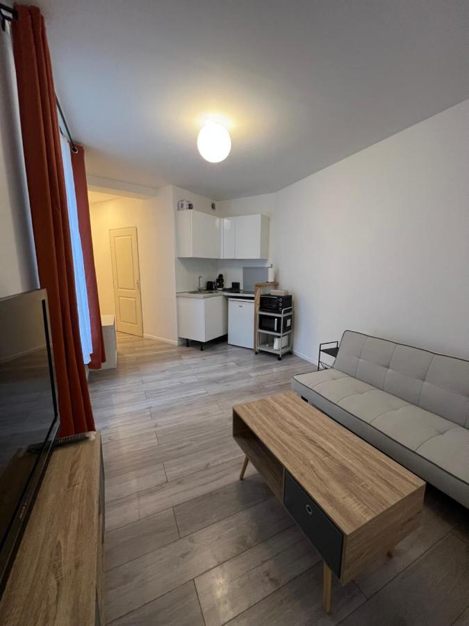 103 T2 Hyper Centre Meaux Apartment Екстериор снимка